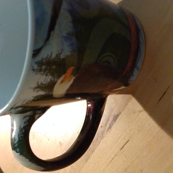 Coffee or Tea Cup Alaska with Eagle Print - Picture 6 of 13
